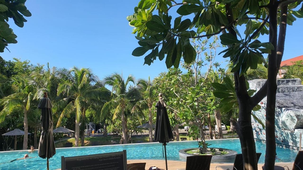 Unixx Condo Pattaya Near Walking Street Eksteriør billede