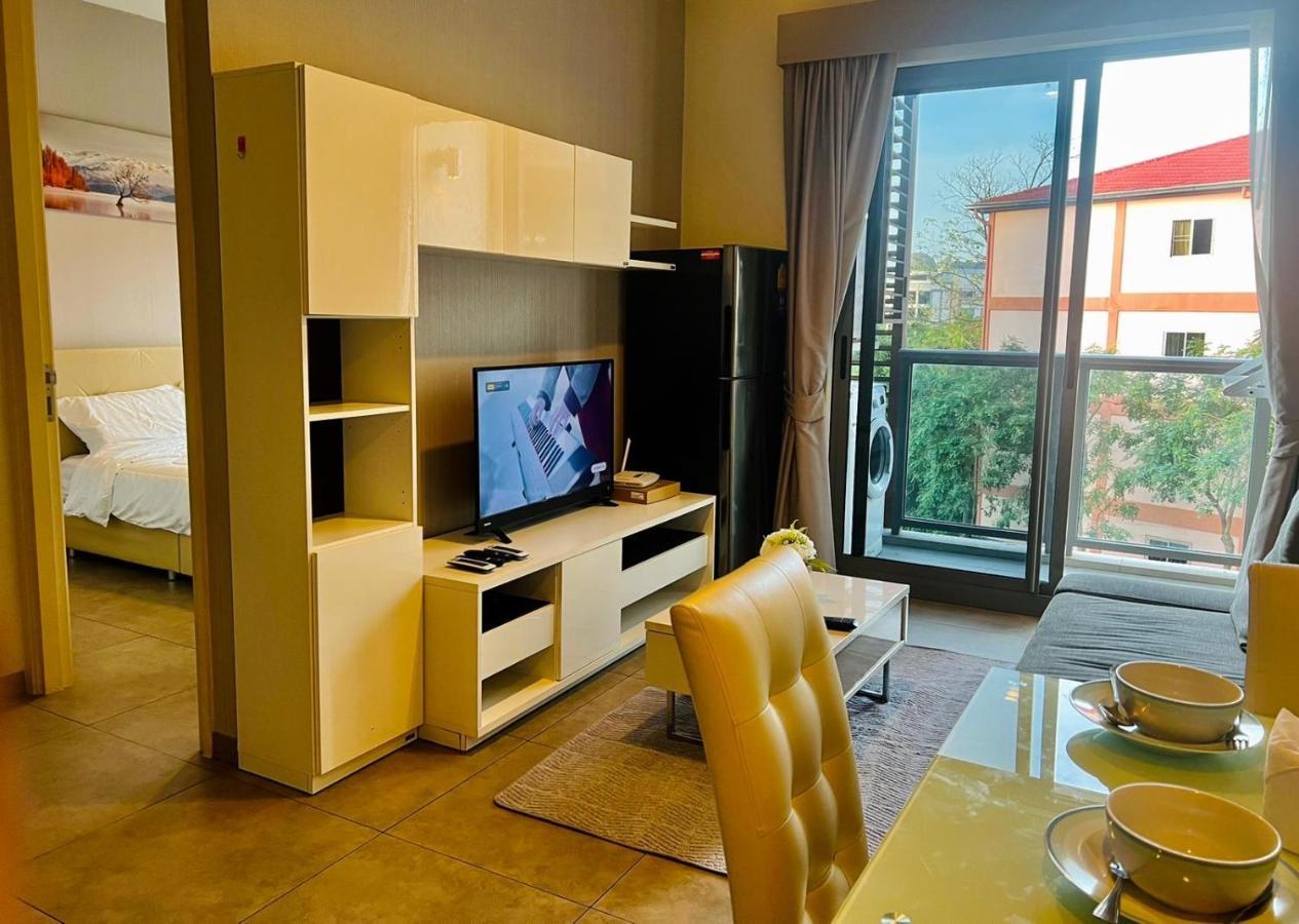Unixx Condo Pattaya Near Walking Street Eksteriør billede